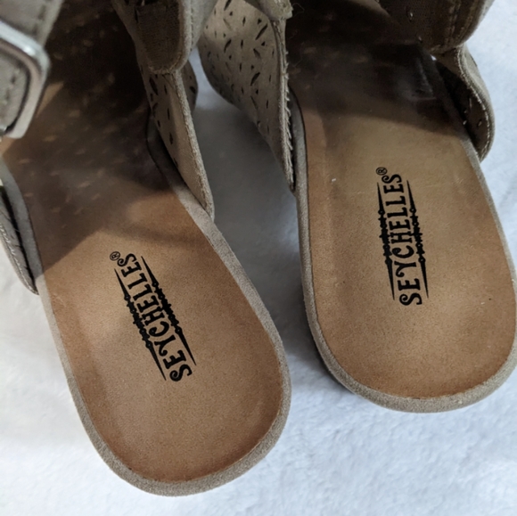 Seychelles Bora Tan Perforated Laser Cut Ankle Strap Chunky Block Heel Sandals - Picture 9 of 14